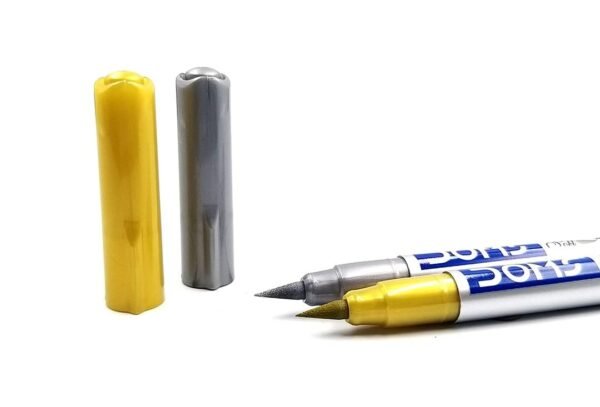 DOMS Metallist Series Metallic Brush Pen | 2 Shades (Gold & Silver) | Super Soft Tip | Ideal for Modern Calligraphy & Decorative Writing - Image 2