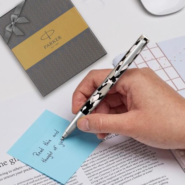 Parker Gift Set| Vector Camouflage Roller Ball Pen Gift Set | Pen with 1 Ink Cartridge & Keychain | Ink Color Blue | Premium set crafted for Gifting - Image 3